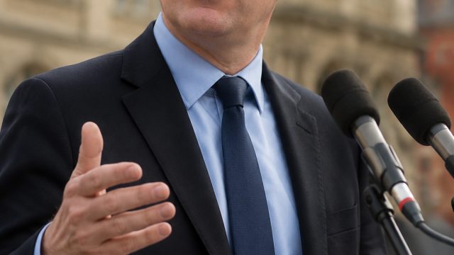 Andy Burnham's Rise: A Potential Leadership Shift for Labour in 2023